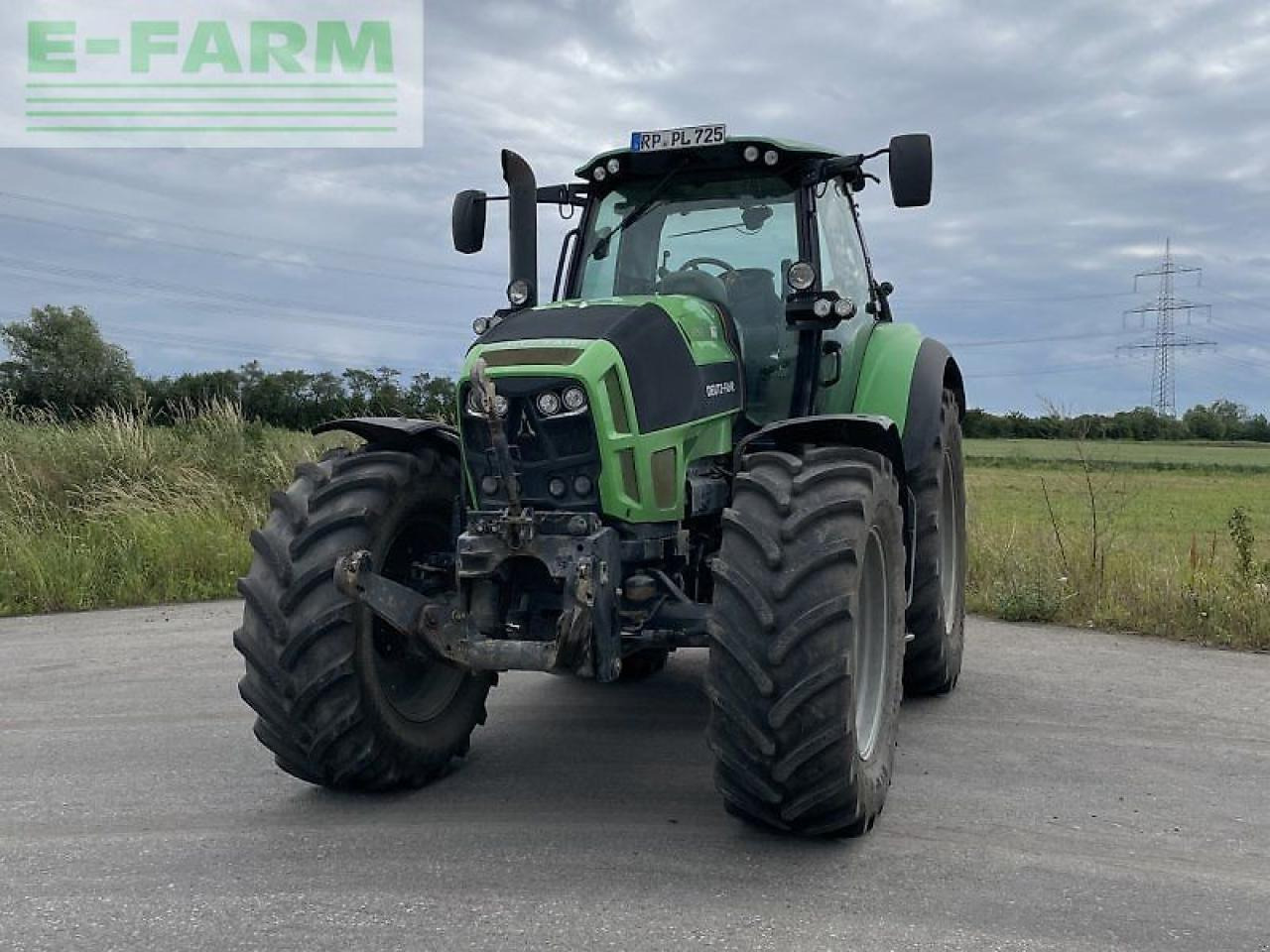 Deutz-Fahr agrotron 7250 ttv - Traktors: foto 1 Deutz-Fahr agrotron 7250 ttv - Traktors: foto 1