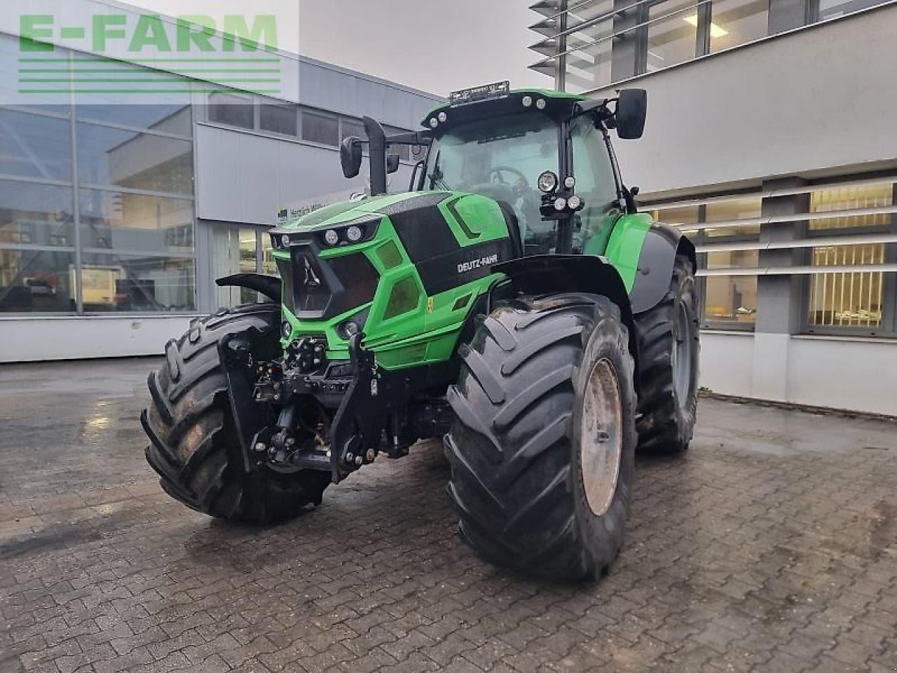 Deutz-Fahr agrotron 7250 ttv - Traktors: foto 1 Deutz-Fahr agrotron 7250 ttv - Traktors: foto 1