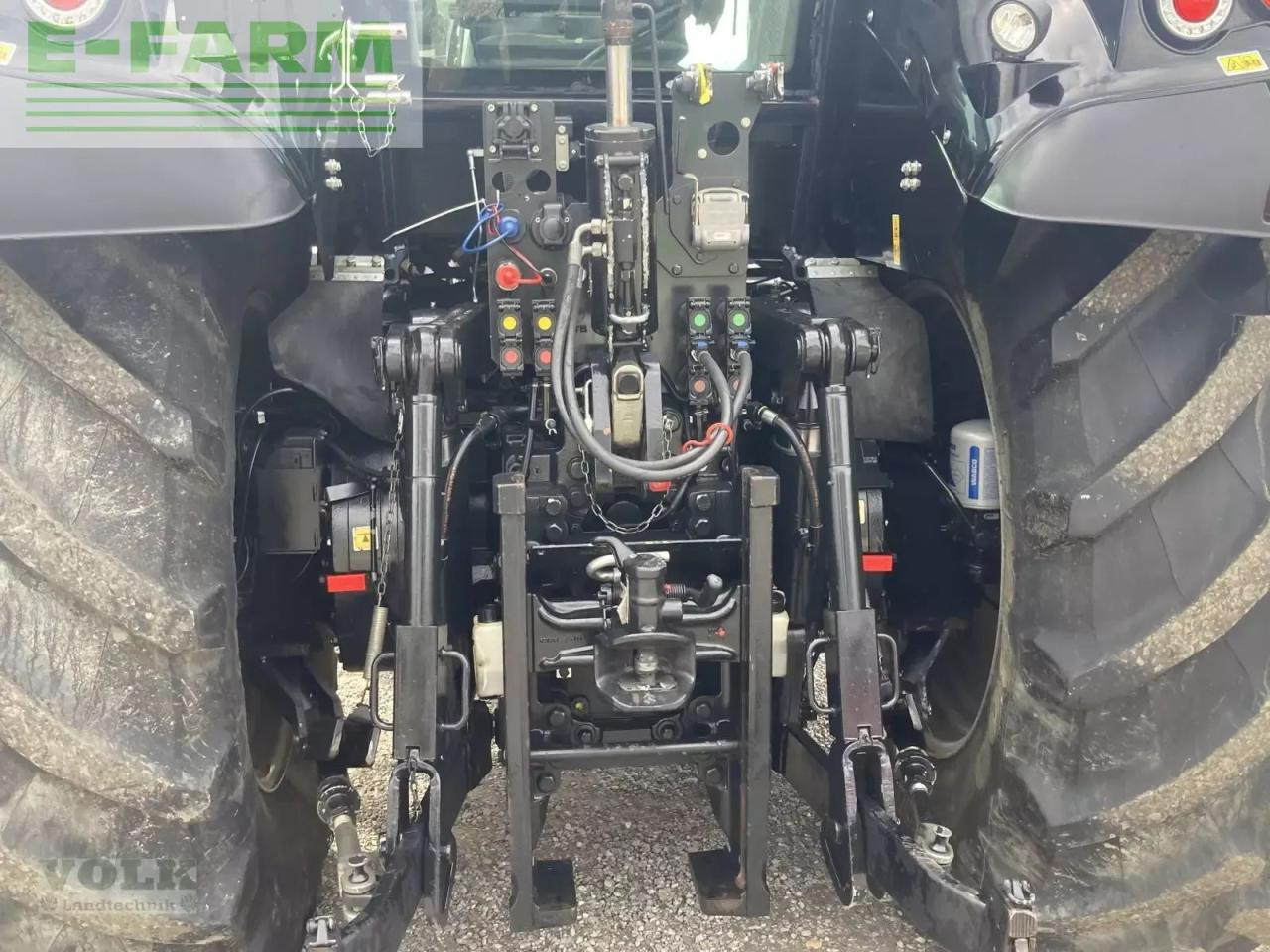 Deutz-Fahr agrotron 7250 ttv warrior TTV - Traktors: foto 5 Deutz-Fahr agrotron 7250 ttv warrior TTV - Traktors: foto 5