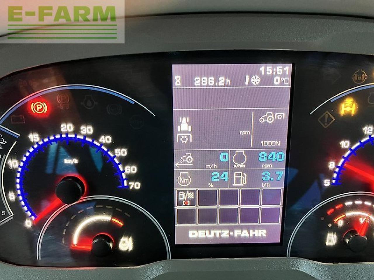 Traktors Deutz-Fahr agrotron 9340 ttv TTV: foto 12 Traktors Deutz-Fahr agrotron 9340 ttv TTV: foto 12