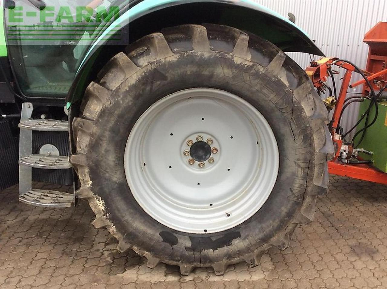Deutz-Fahr agrotron k 610 - Traktors: foto 5 Deutz-Fahr agrotron k 610 - Traktors: foto 5