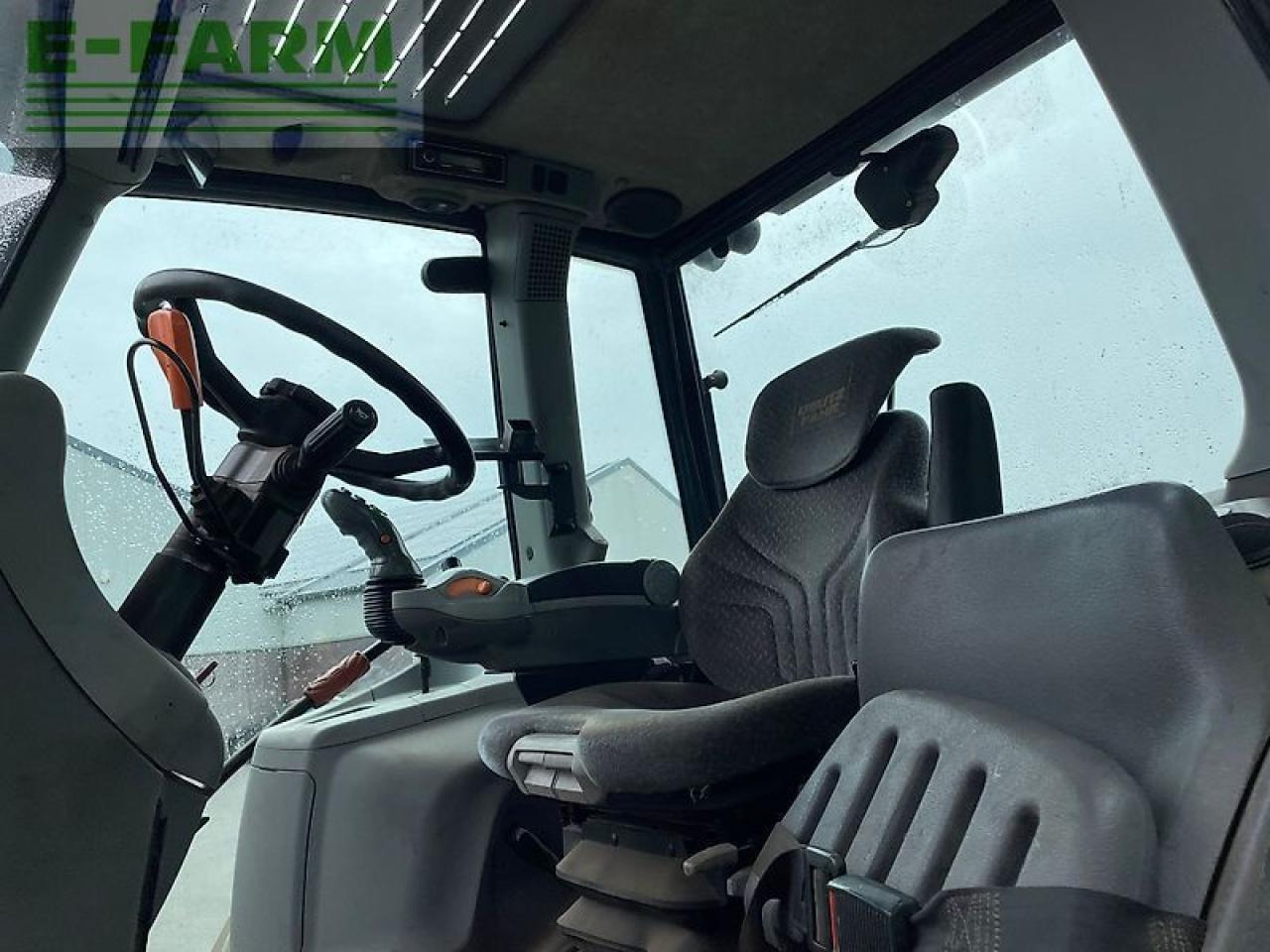 Deutz-Fahr deutz agrotron ttv430 met brede wielen - Traktors: foto 2 Deutz-Fahr deutz agrotron ttv430 met brede wielen - Traktors: foto 2