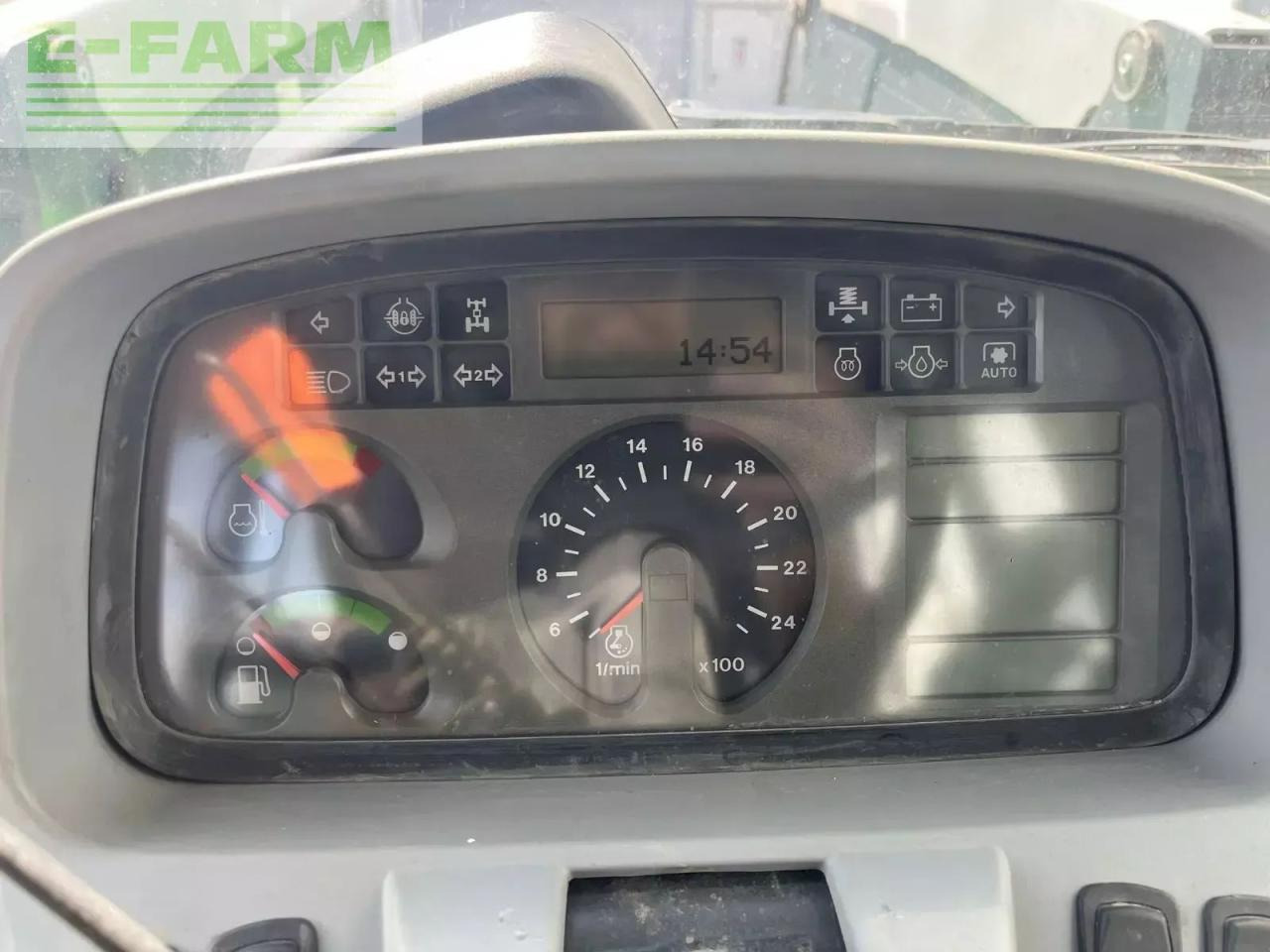 Deutz-Fahr deutz-fahr - Traktors: foto 5 Deutz-Fahr deutz-fahr - Traktors: foto 5