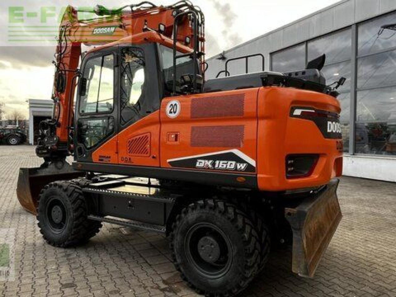 Doosan dx 160w-7 - Riteņu ekskavators: foto 3 Doosan dx 160w-7 - Riteņu ekskavators: foto 3