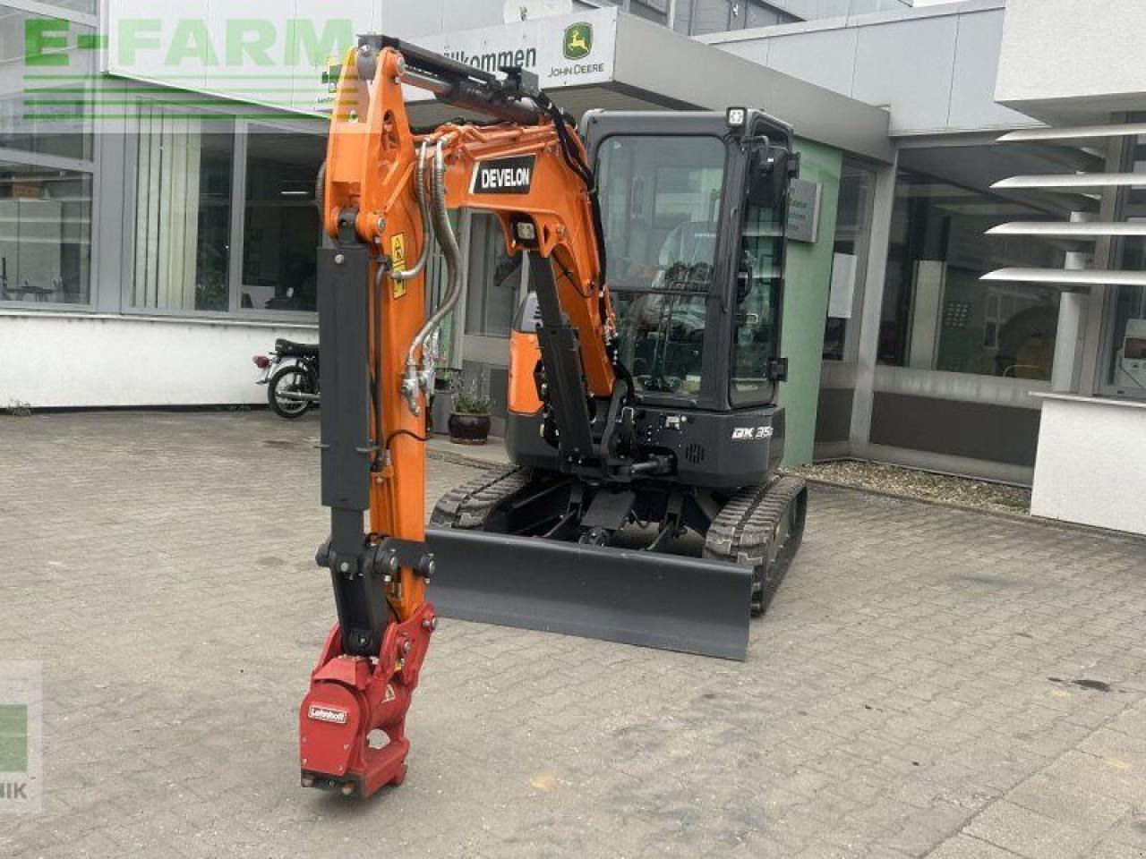Doosan dx 35z-7 - Mini-ekskavators: foto 2 Doosan dx 35z-7 - Mini-ekskavators: foto 2