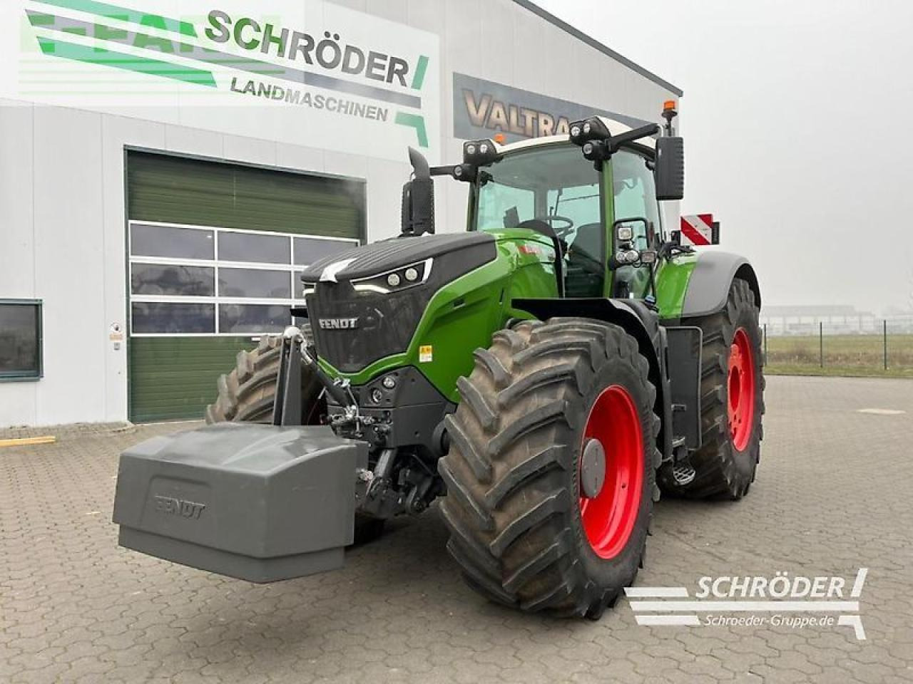 Fendt 1050 vario gen3 profi plus - Traktors: foto 2 Fendt 1050 vario gen3 profi plus - Traktors: foto 2