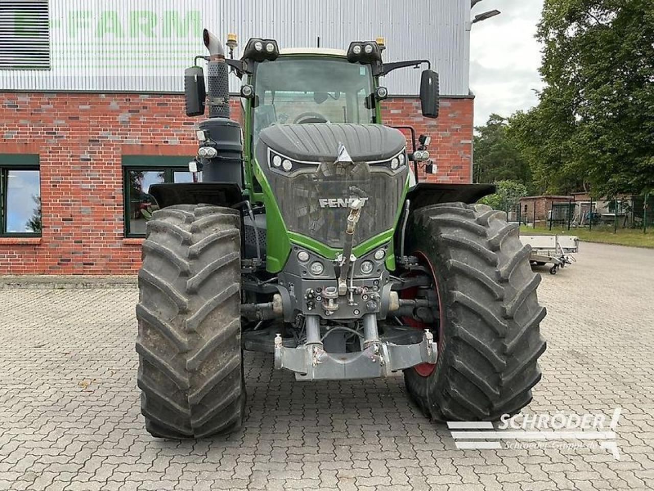 Fendt 1050 vario s4 profi plus ProfiPlus - Traktors: foto 2 Fendt 1050 vario s4 profi plus ProfiPlus - Traktors: foto 2