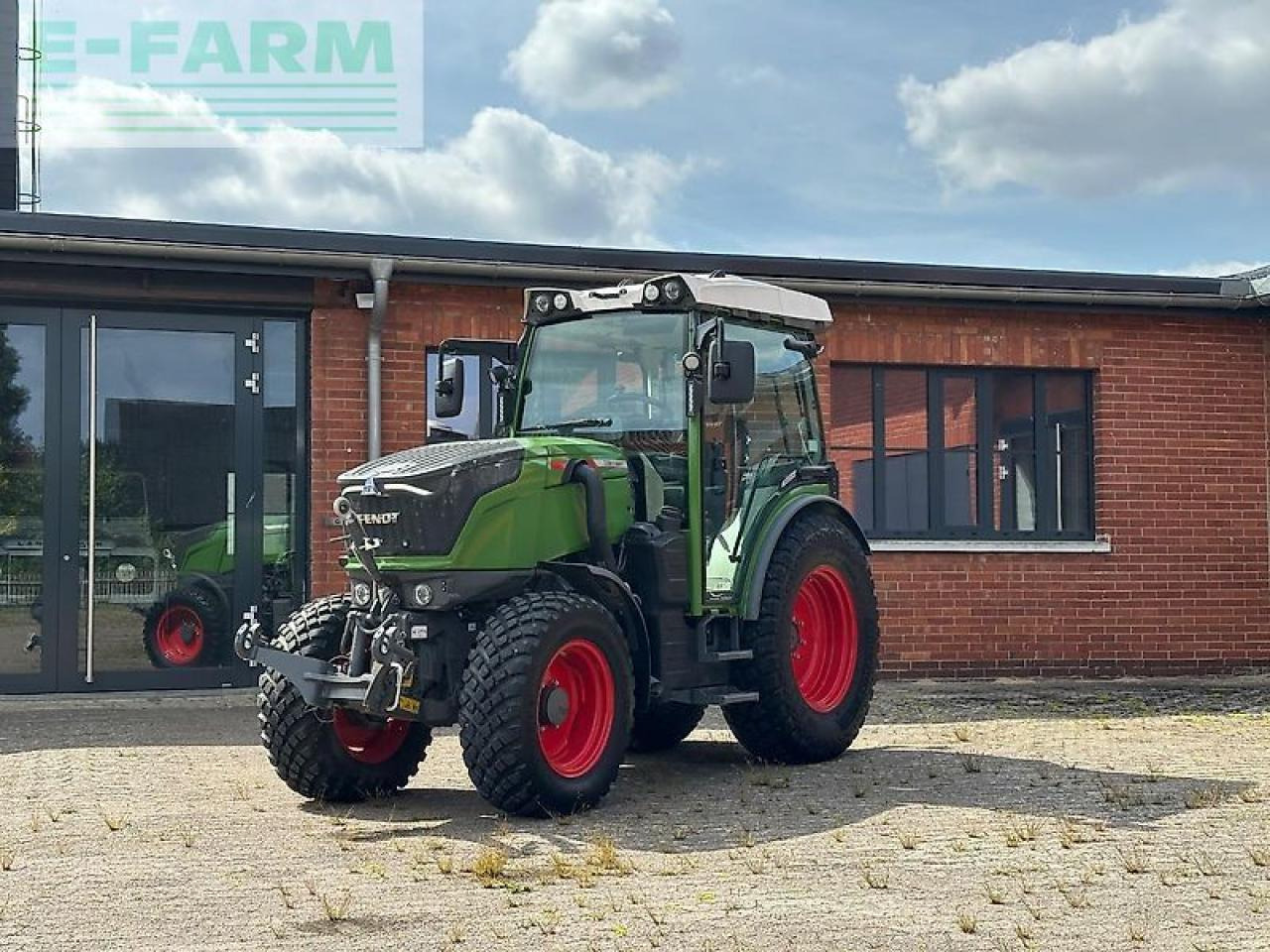 Fendt 209 f vario profi plus setting2 F - Traktors: foto 1 Fendt 209 f vario profi plus setting2 F - Traktors: foto 1