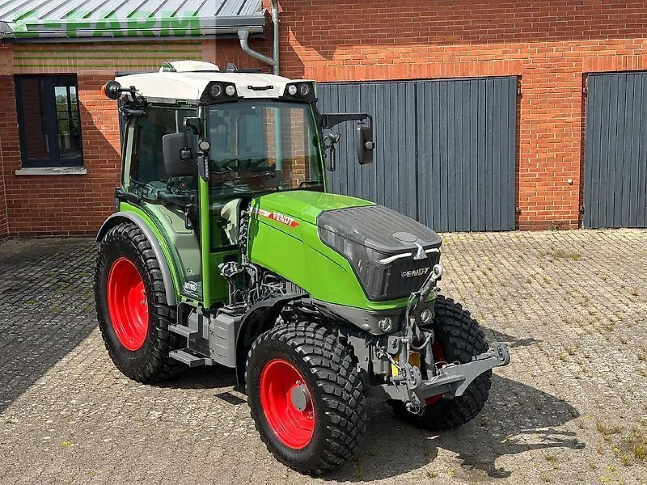 Fendt 209 f vario profi plus setting2 F - Traktors: foto 5 Fendt 209 f vario profi plus setting2 F - Traktors: foto 5