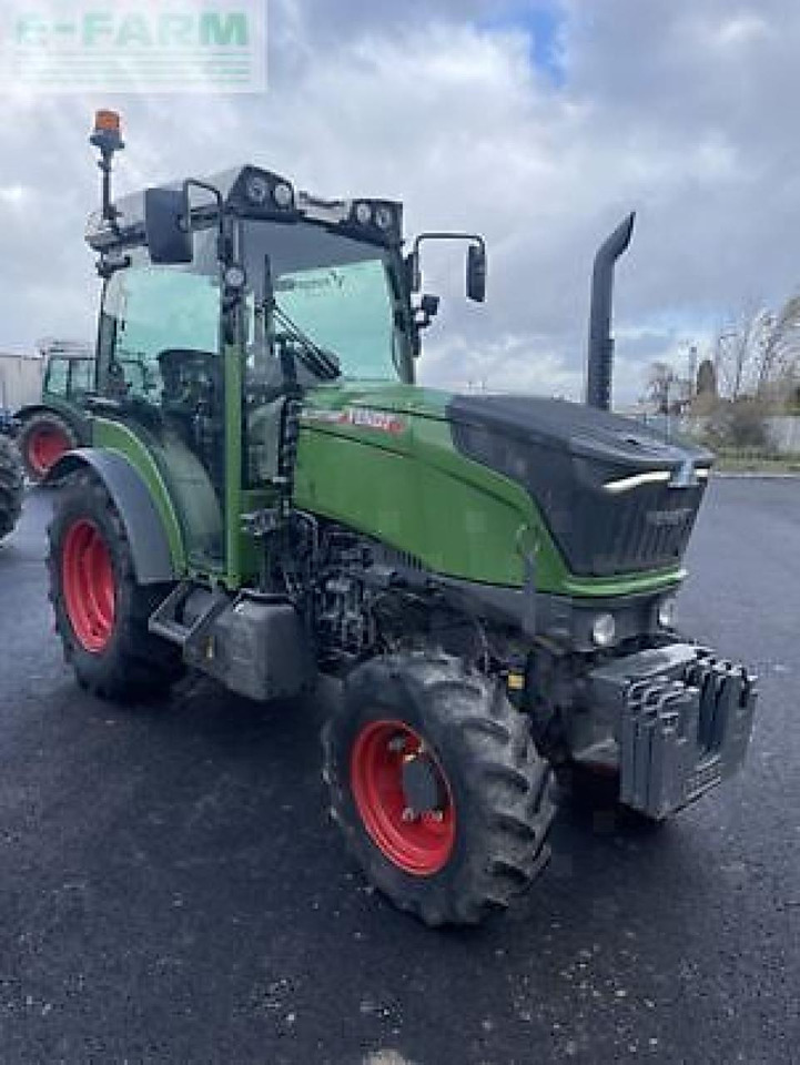 Fendt 209 v vario V - Traktors: foto 3 Fendt 209 v vario V - Traktors: foto 3