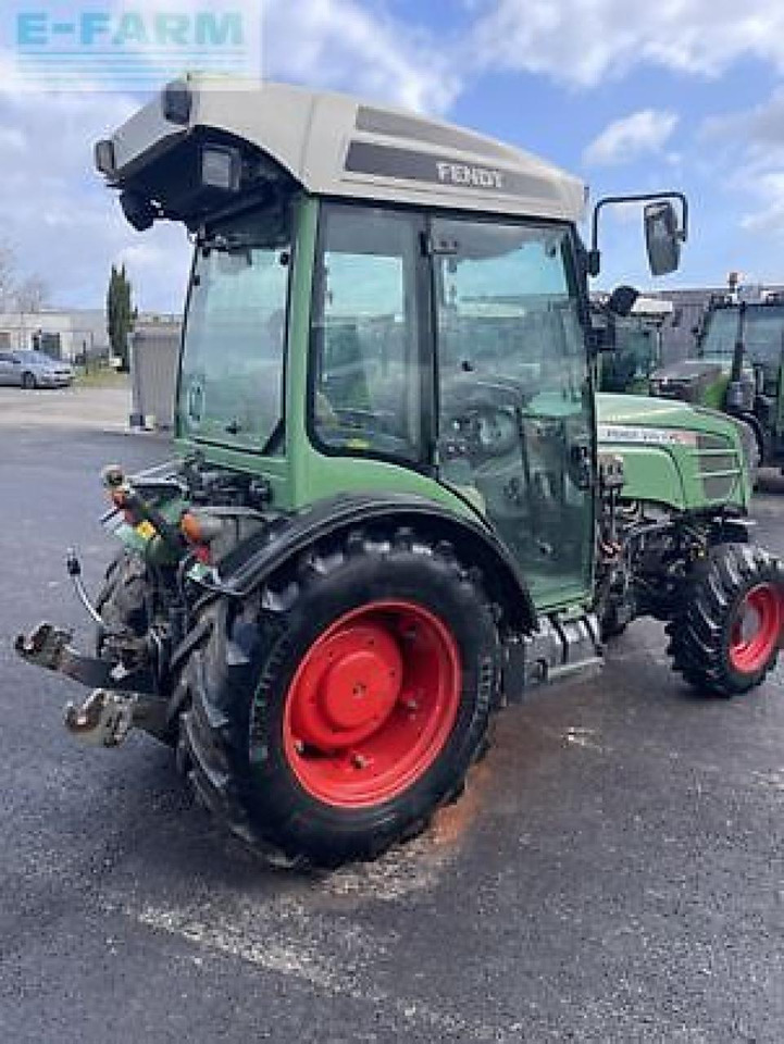 Fendt 209 v vario V - Traktors: foto 4 Fendt 209 v vario V - Traktors: foto 4