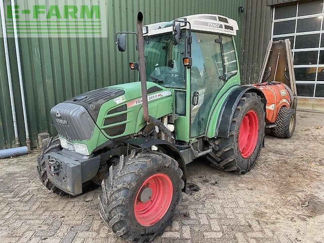Fendt 209p vario P - Traktors: foto 1 Fendt 209p vario P - Traktors: foto 1