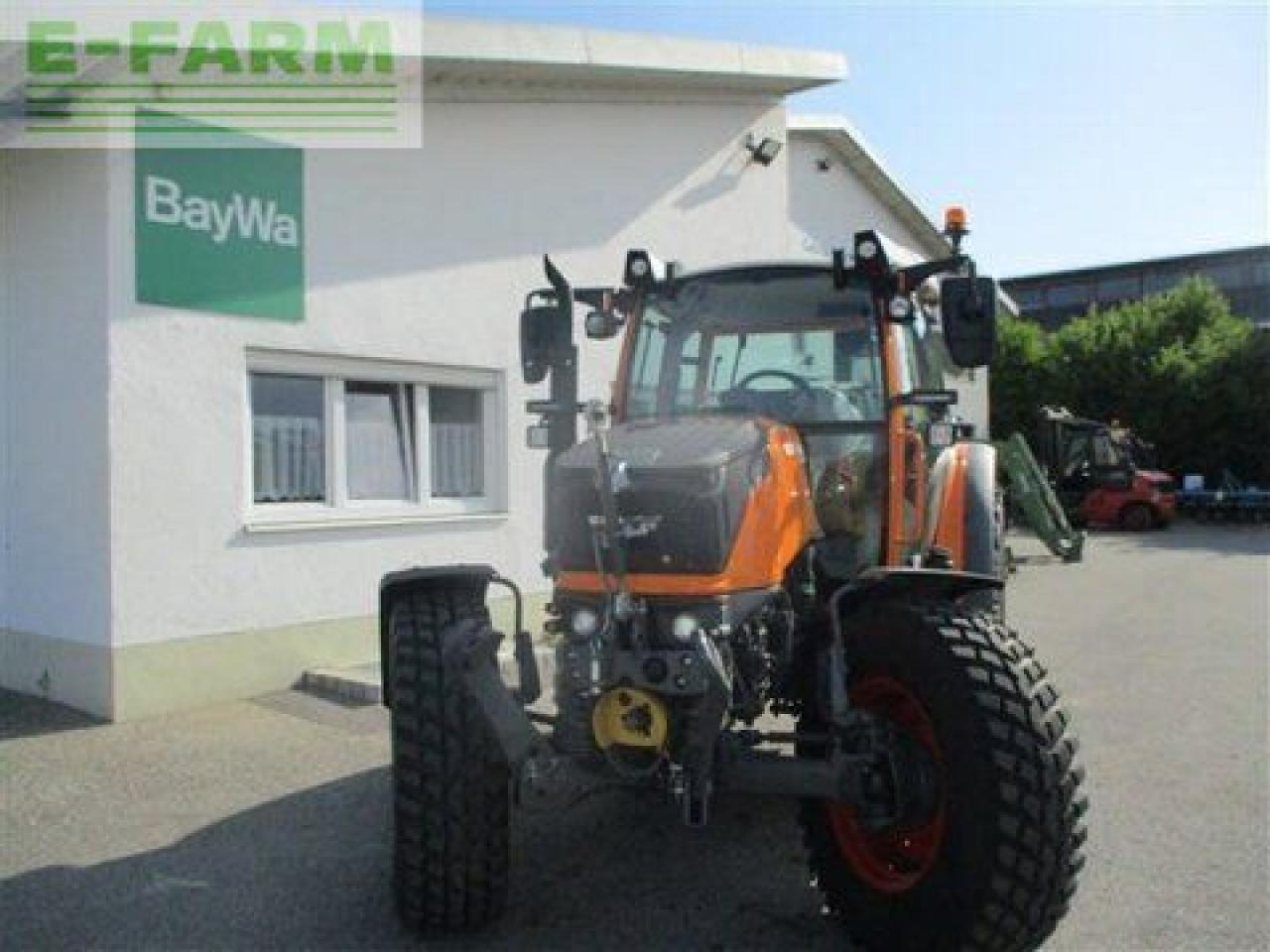 Fendt 211 s vario gen3 power #876 - Traktors: foto 5 Fendt 211 s vario gen3 power #876 - Traktors: foto 5