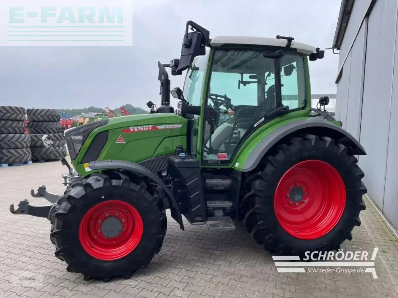 Fendt 311 vario gen4 profi Profi - Traktors: foto 4 Fendt 311 vario gen4 profi Profi - Traktors: foto 4