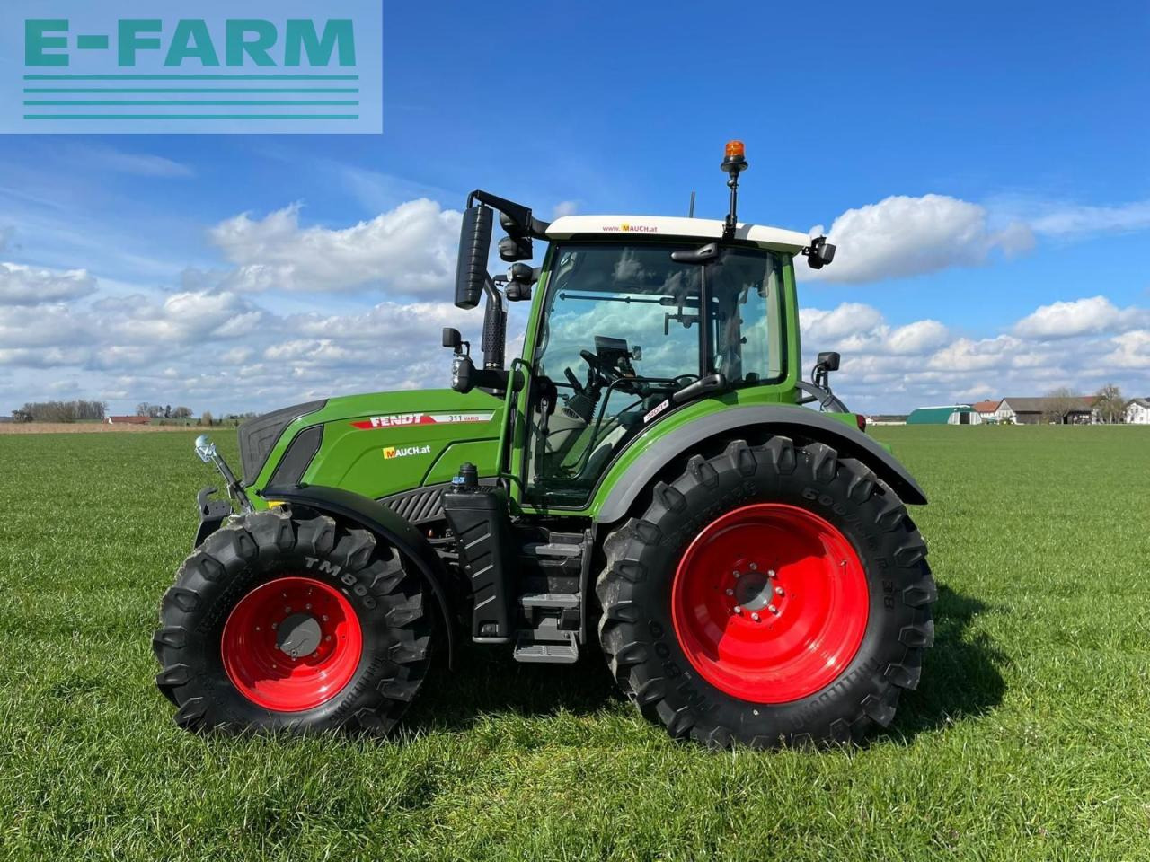 Fendt 311 vario profi+ ProfiPlus - Traktors: foto 5 Fendt 311 vario profi+ ProfiPlus - Traktors: foto 5