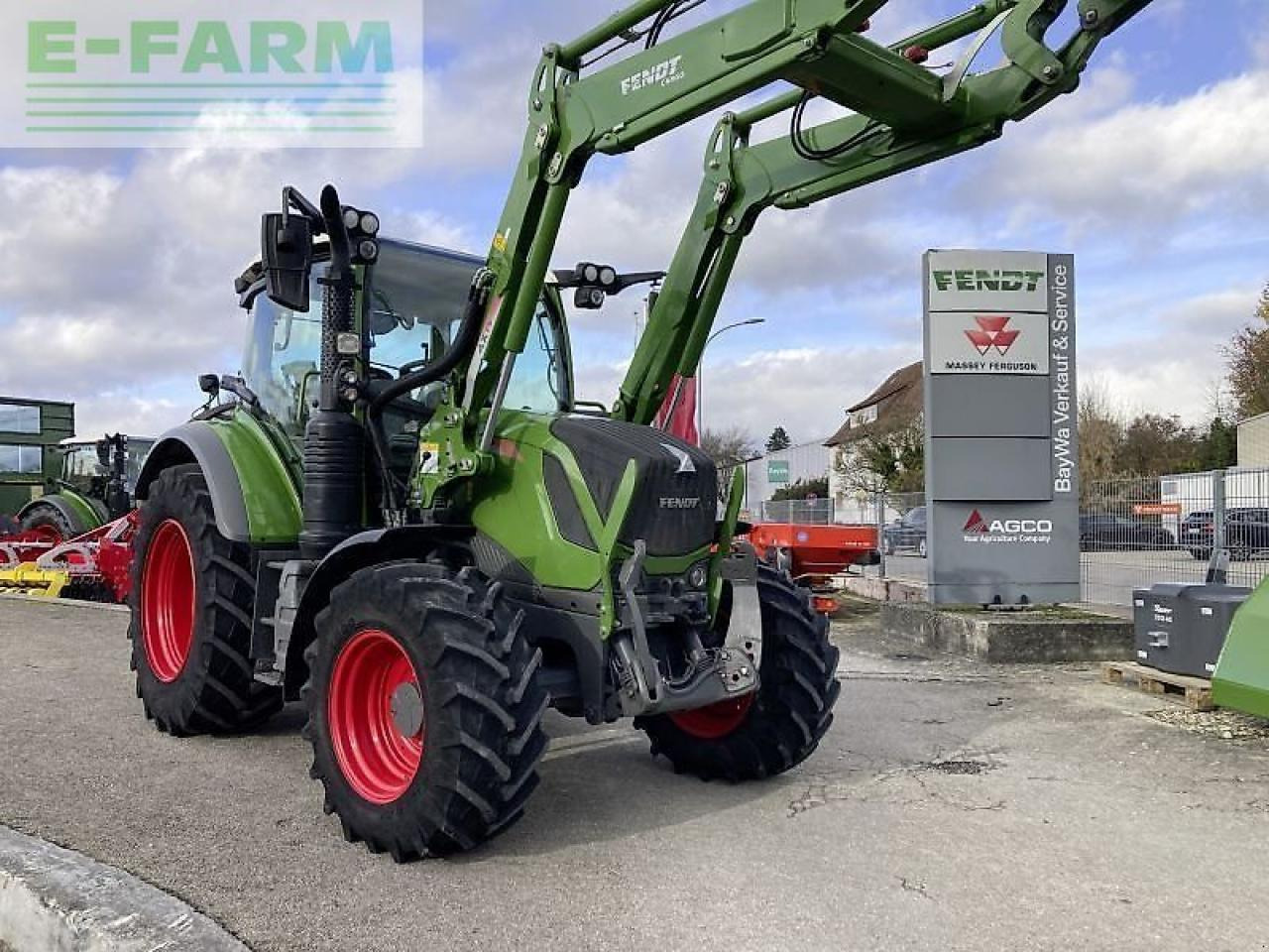 Fendt 311 vario s4 profi plus ProfiPlus - Traktors: foto 2 Fendt 311 vario s4 profi plus ProfiPlus - Traktors: foto 2
