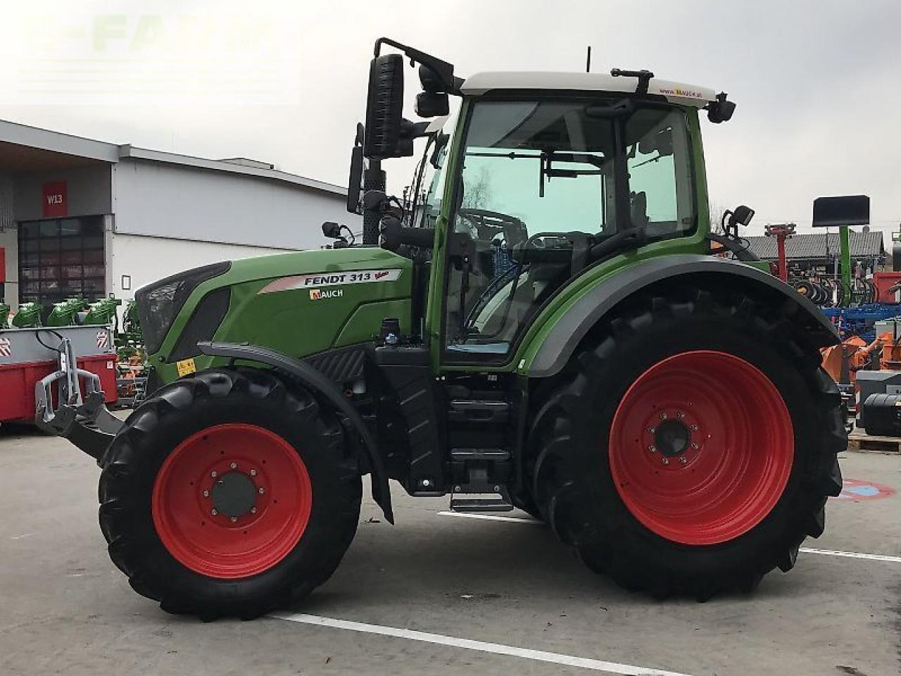 Fendt 313 vario - Traktors: foto 4 Fendt 313 vario - Traktors: foto 4