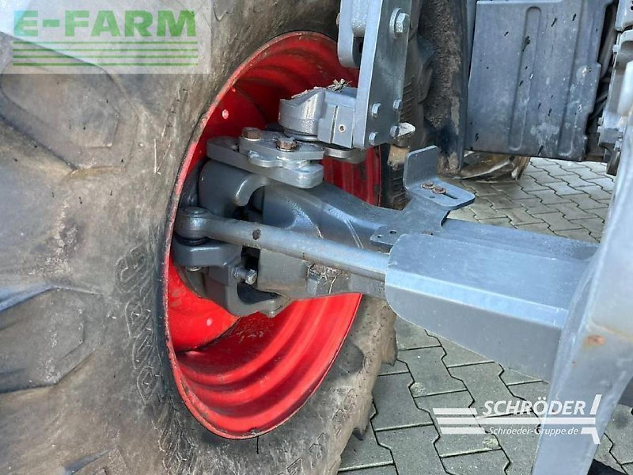 Fendt 415 vario - Traktors: foto 4 Fendt 415 vario - Traktors: foto 4