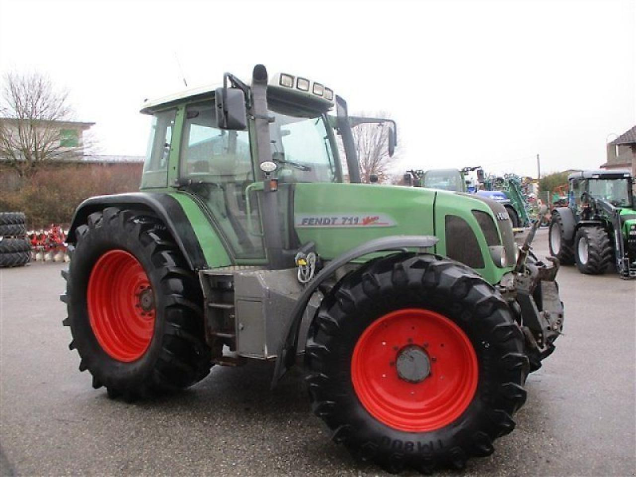 Fendt 711 vario tms - Traktors: foto 3 Fendt 711 vario tms - Traktors: foto 3
