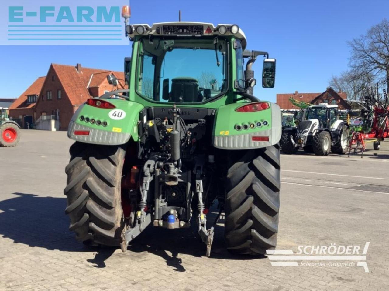 Fendt 716 vario scr profi plus ProfiPlus - Traktors: foto 4 Fendt 716 vario scr profi plus ProfiPlus - Traktors: foto 4