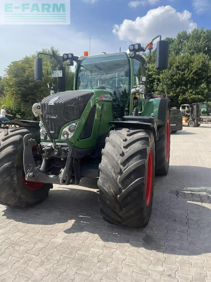 Fendt 722 vario profiplus ProfiPlus - Traktors: foto 3 Fendt 722 vario profiplus ProfiPlus - Traktors: foto 3