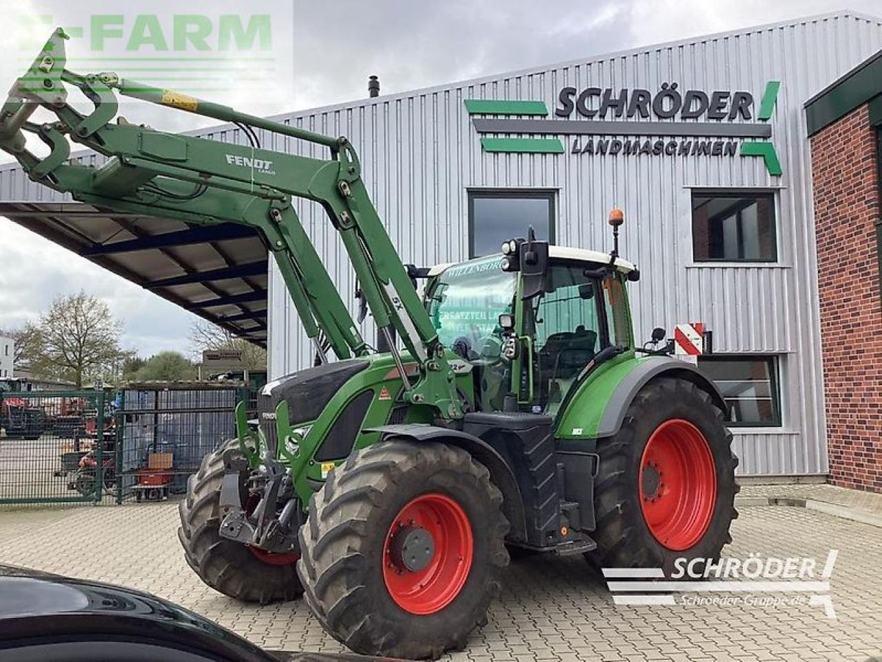Fendt 722 vario s4 profi plus ProfiPlus - Traktors: foto 2 Fendt 722 vario s4 profi plus ProfiPlus - Traktors: foto 2