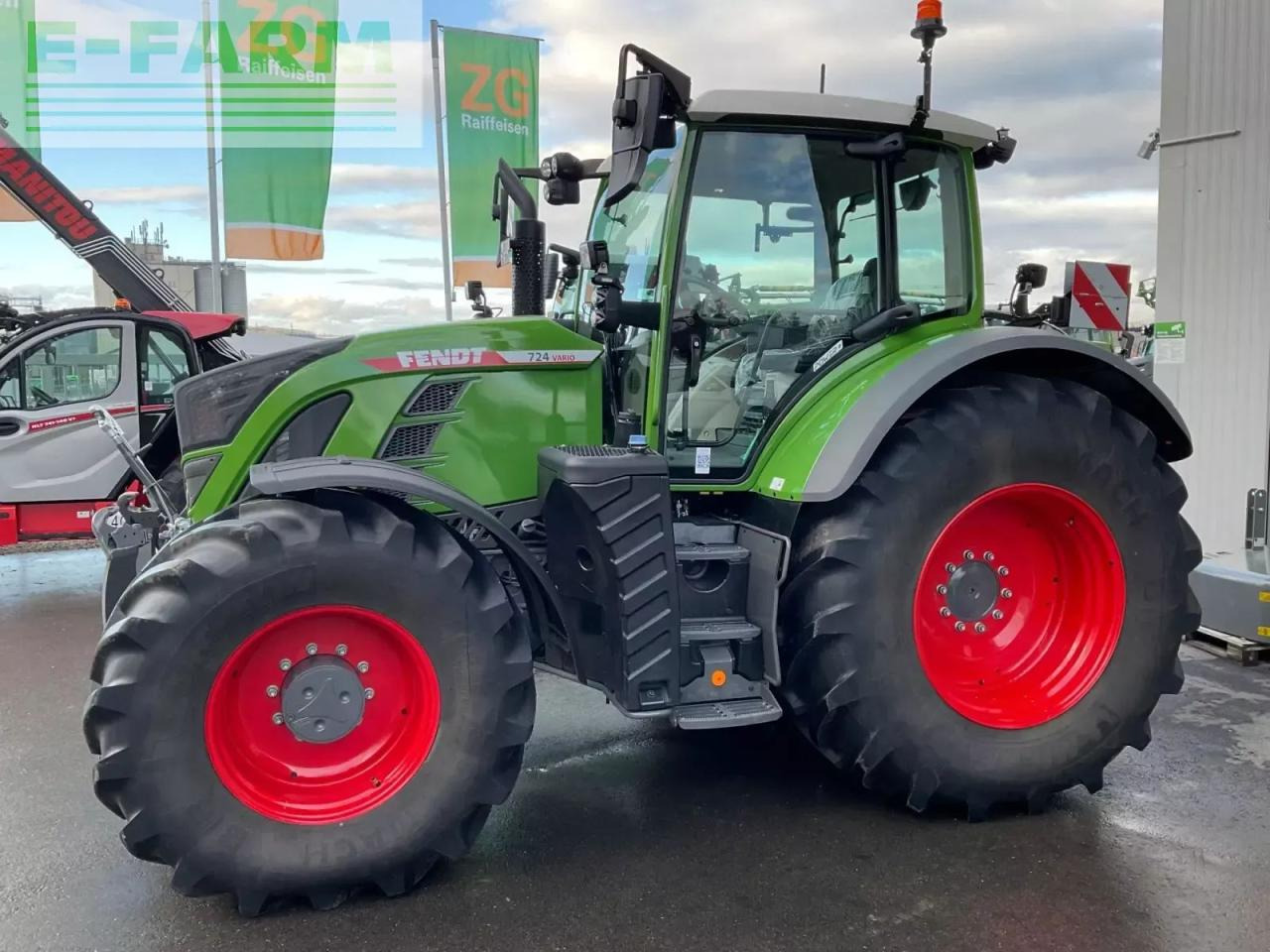 Fendt 724 gen6 power plus setting 2 - Traktors: foto 2 Fendt 724 gen6 power plus setting 2 - Traktors: foto 2