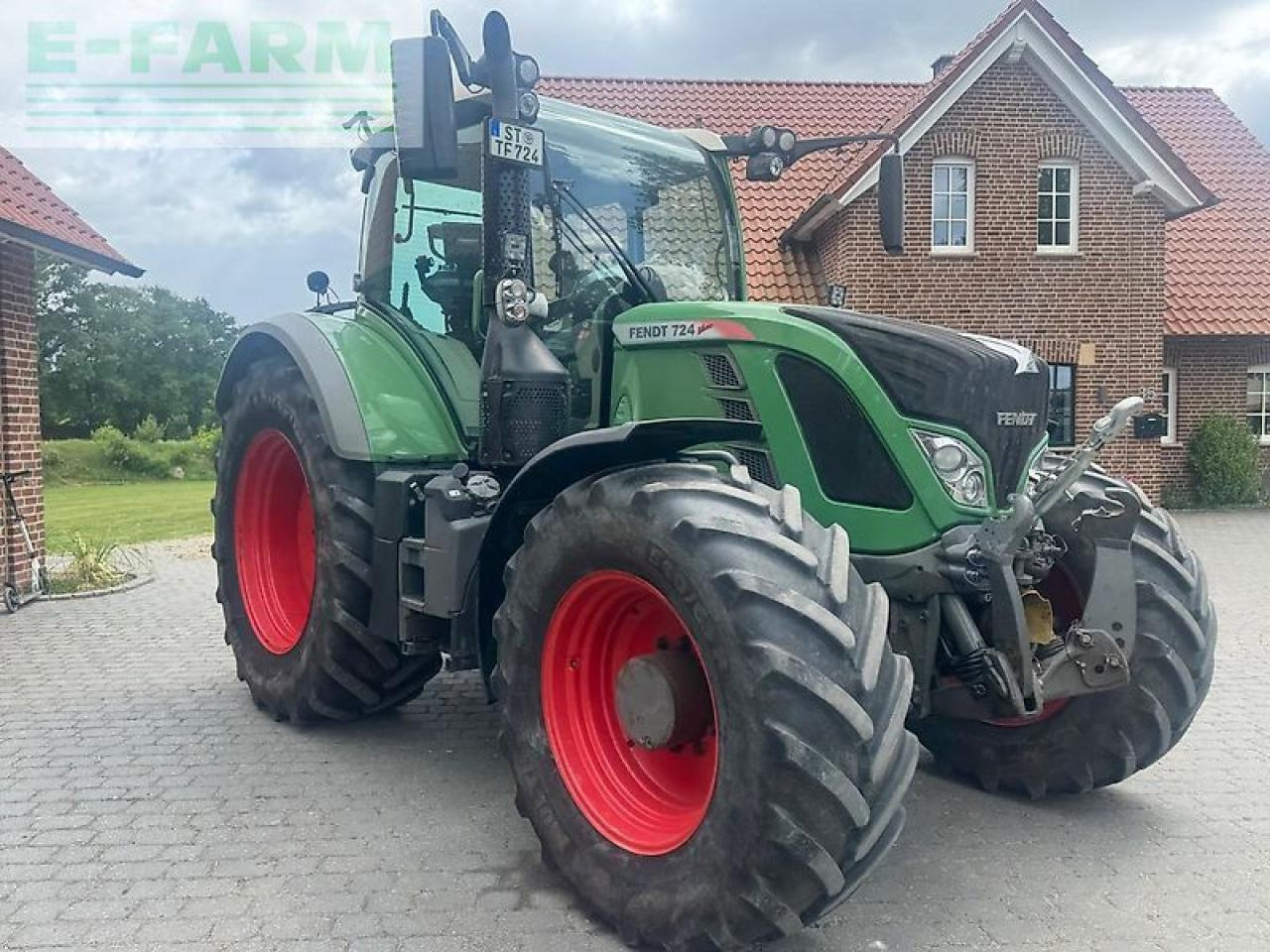 Fendt 724 profi plus - Traktors: foto 4 Fendt 724 profi plus - Traktors: foto 4