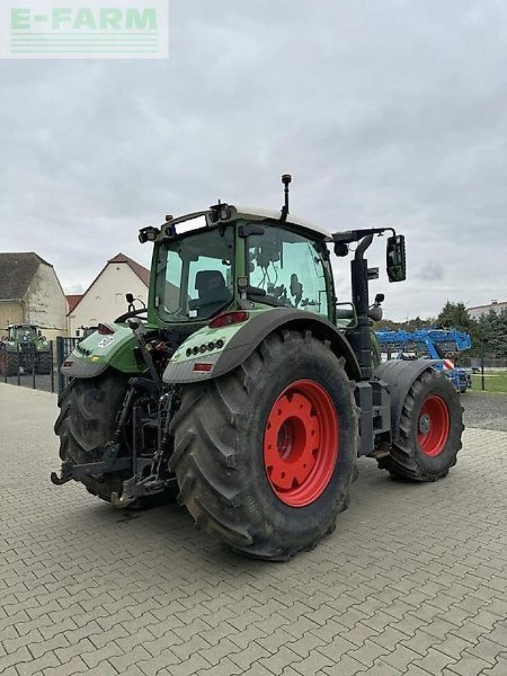 Fendt 724 s4 profiplus - Traktors: foto 3 Fendt 724 s4 profiplus - Traktors: foto 3