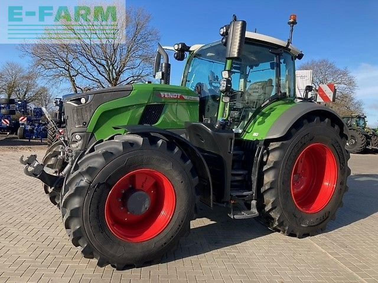 Fendt 724 vario gen7 profi+ - Traktors: foto 1 Fendt 724 vario gen7 profi+ - Traktors: foto 1