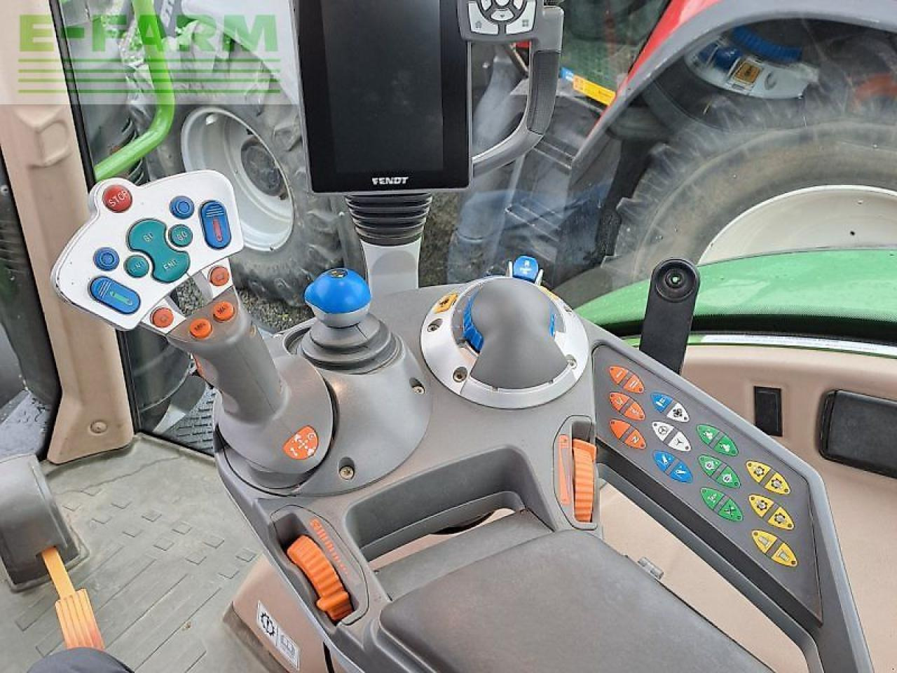 Traktors Fendt 724 vario power Power: foto 7