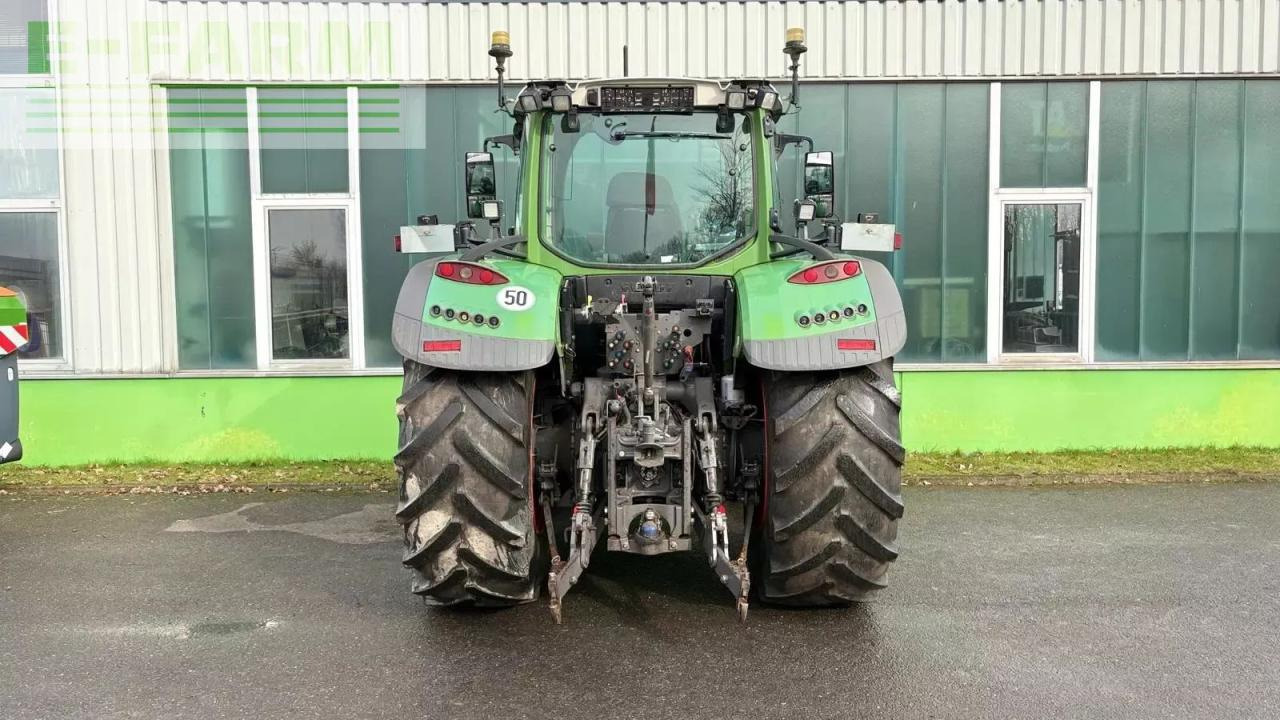 Fendt 724 vario s4 - Traktors: foto 5 Fendt 724 vario s4 - Traktors: foto 5