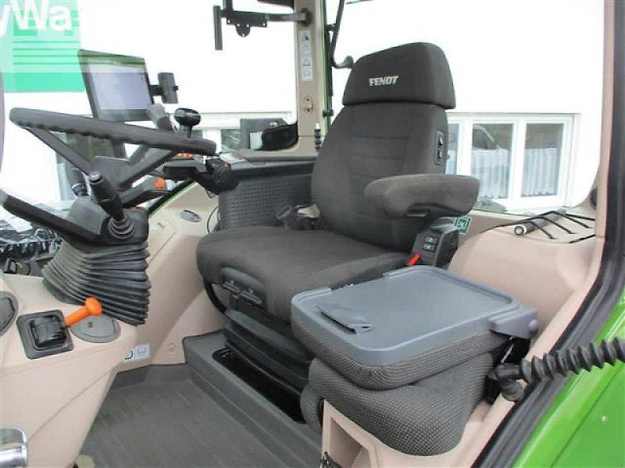 Traktors Fendt 728 vario gen7 profi plus ProfiPlus: foto 10 Traktors Fendt 728 vario gen7 profi plus ProfiPlus: foto 10