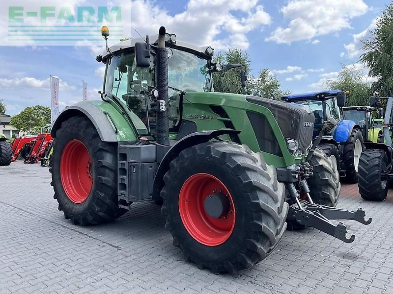 Fendt 824 vario - Traktors: foto 4 Fendt 824 vario - Traktors: foto 4
