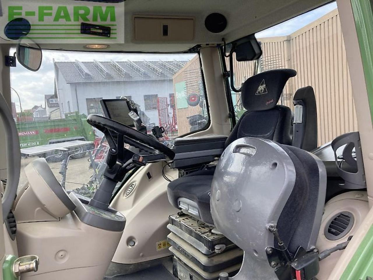 Traktors Fendt 824 vario s4 profi plus ProfiPlus: foto 11