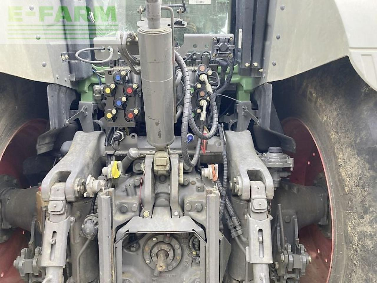 Traktors Fendt 824 vario s4 profi plus ProfiPlus: foto 8
