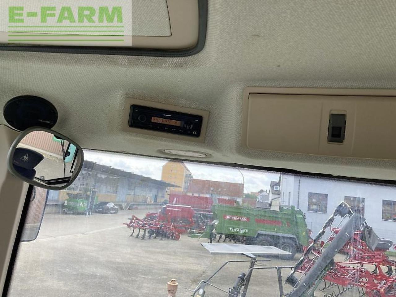 Traktors Fendt 824 vario s4 profi plus ProfiPlus: foto 16