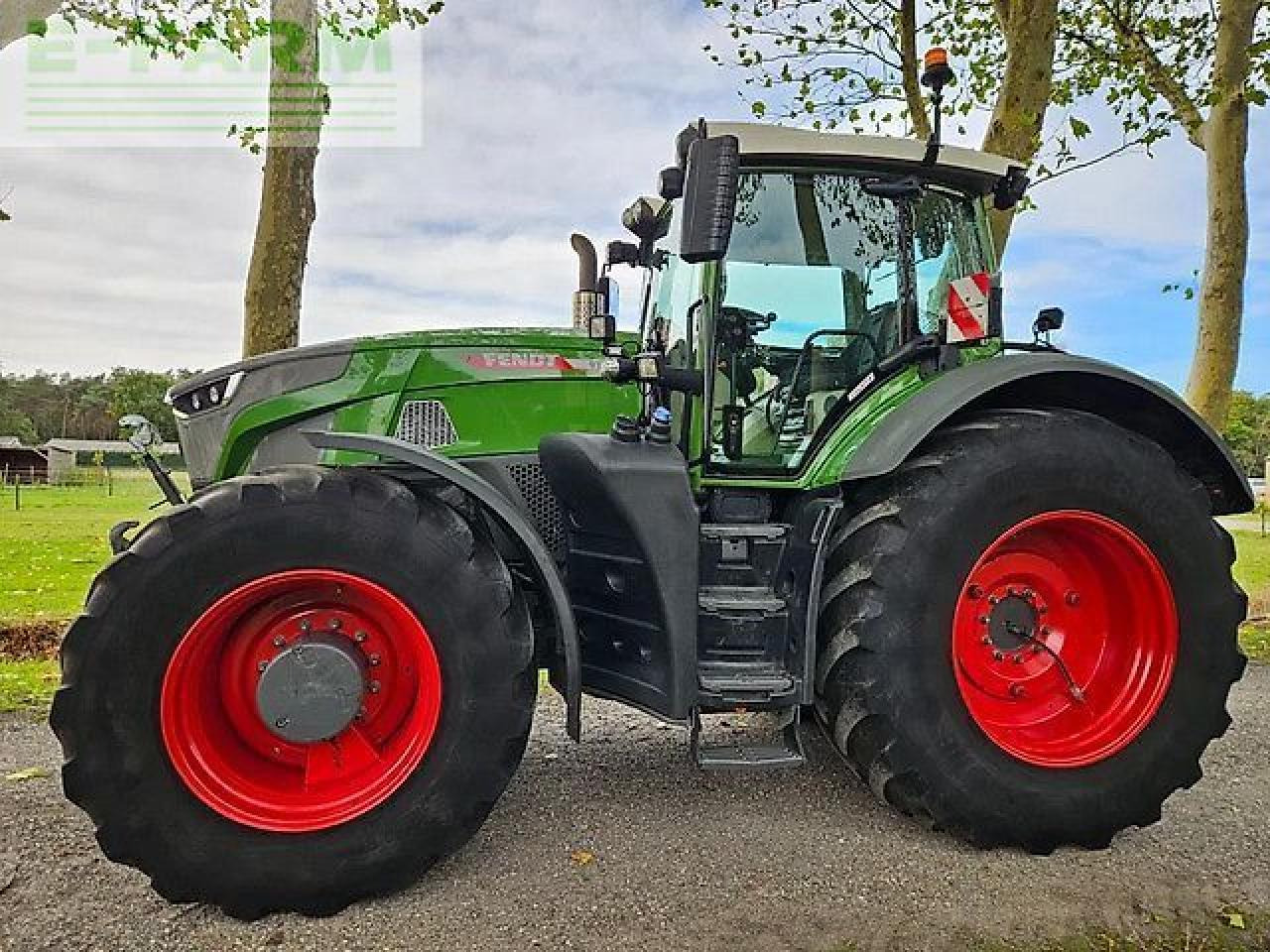 Fendt 936 vario gen 7 profi plus setting 2 ( 930 933 939 942 ) ProfiPlus - Traktors: foto 3 Fendt 936 vario gen 7 profi plus setting 2 ( 930 933 939 942 ) ProfiPlus - Traktors: foto 3