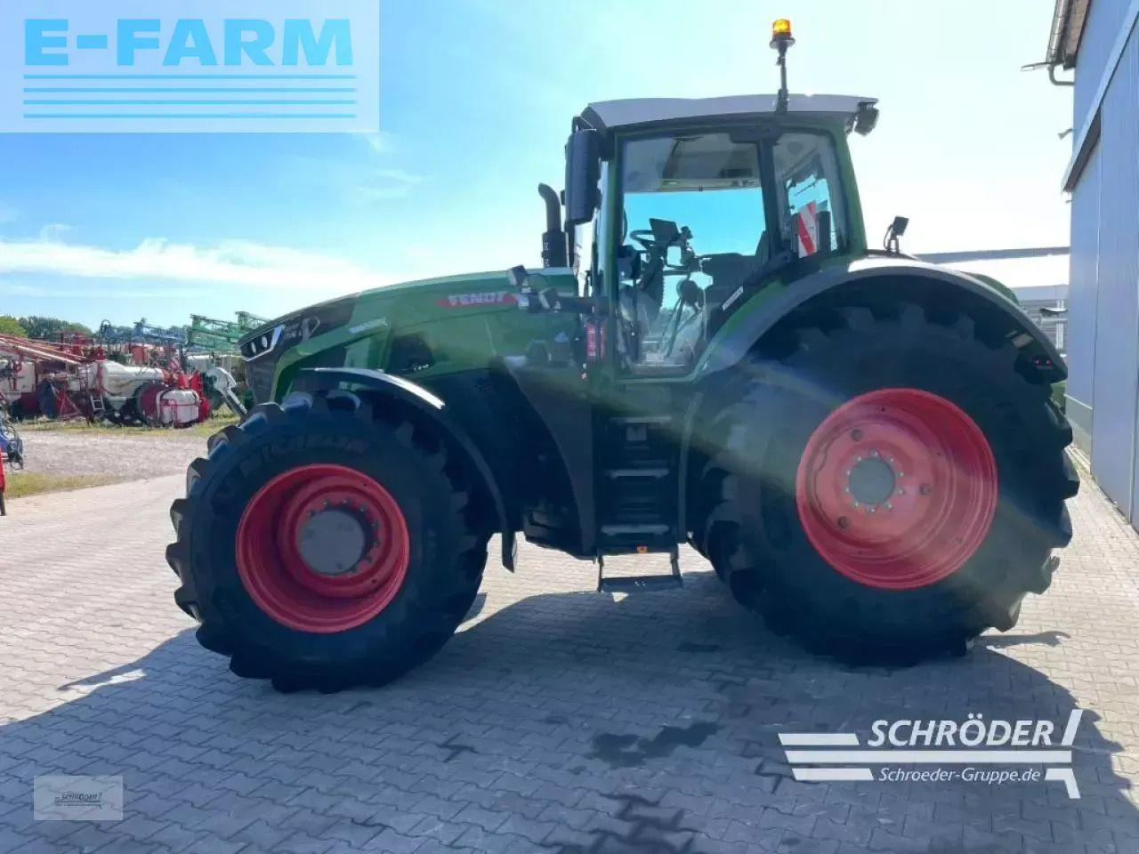 Fendt 936 vario gen7 profi plus ProfiPlus - Traktors: foto 4 Fendt 936 vario gen7 profi plus ProfiPlus - Traktors: foto 4