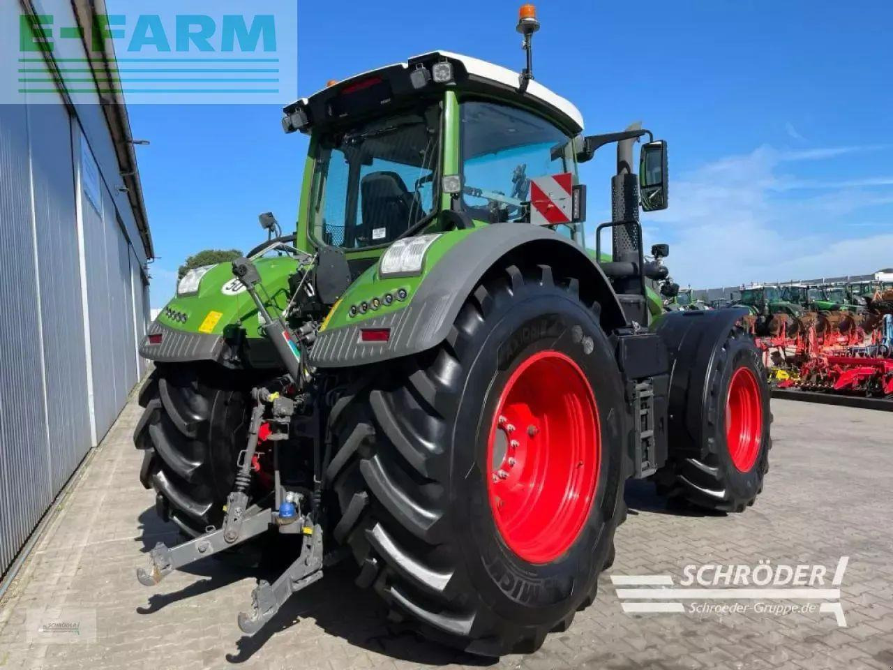 Fendt 936 vario gen7 profi plus ProfiPlus - Traktors: foto 3 Fendt 936 vario gen7 profi plus ProfiPlus - Traktors: foto 3