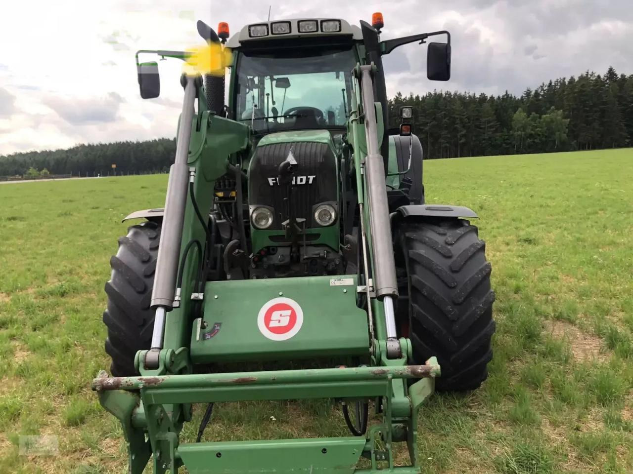 Fendt farmer 415 vario - Traktors: foto 2 Fendt farmer 415 vario - Traktors: foto 2
