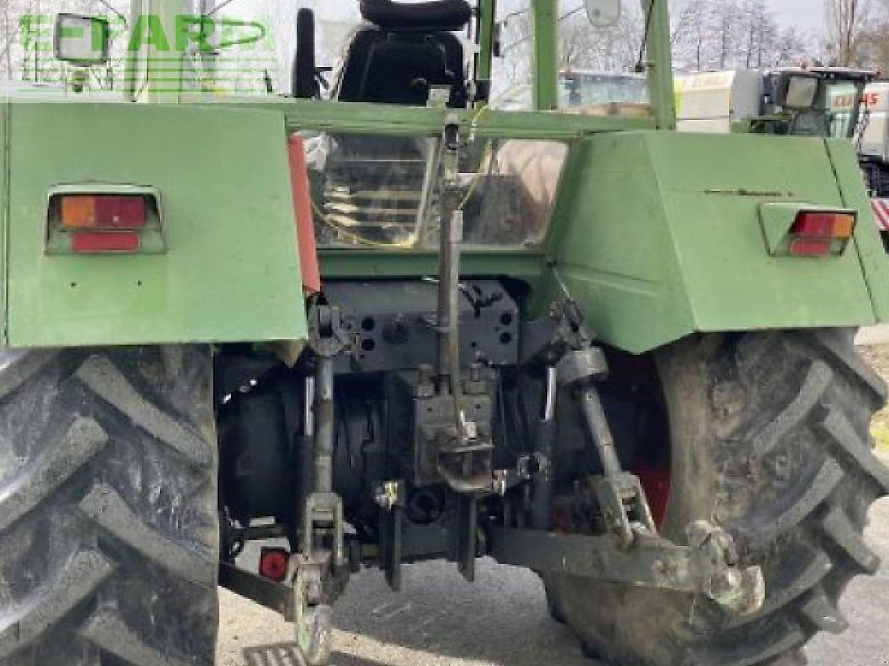 Fendt favorit 615 lsa - Traktors: foto 4 Fendt favorit 615 lsa - Traktors: foto 4