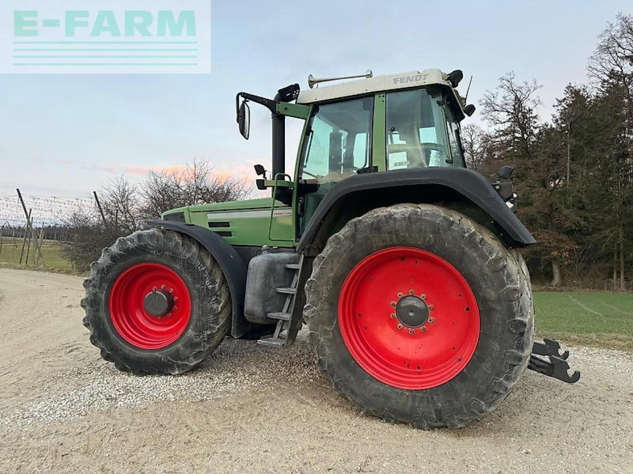 Fendt favorit 924 vario - Traktors: foto 3 Fendt favorit 924 vario - Traktors: foto 3