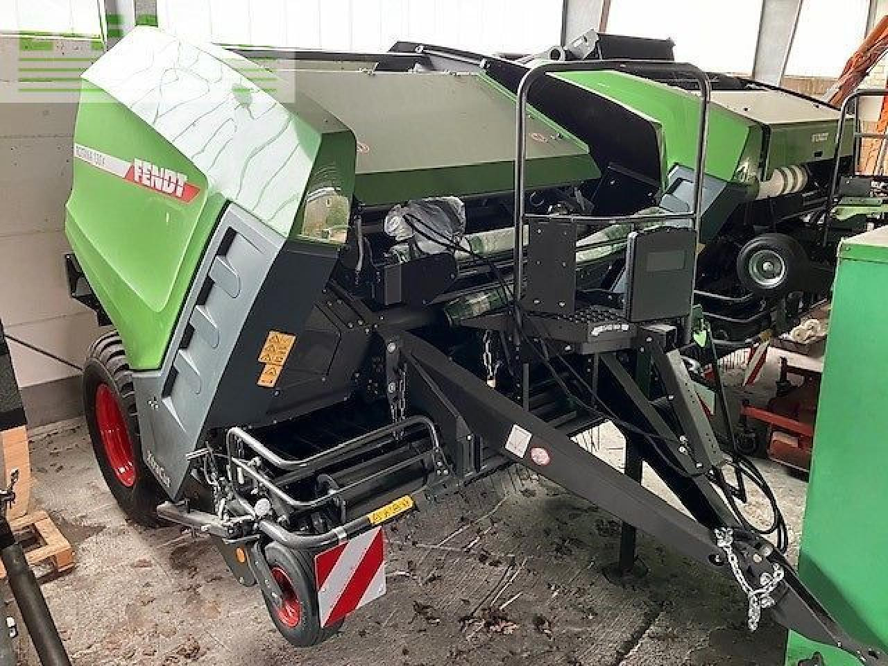 Fendt rotana 130 f xtra - Kīpu prese: foto 1 Fendt rotana 130 f xtra - Kīpu prese: foto 1