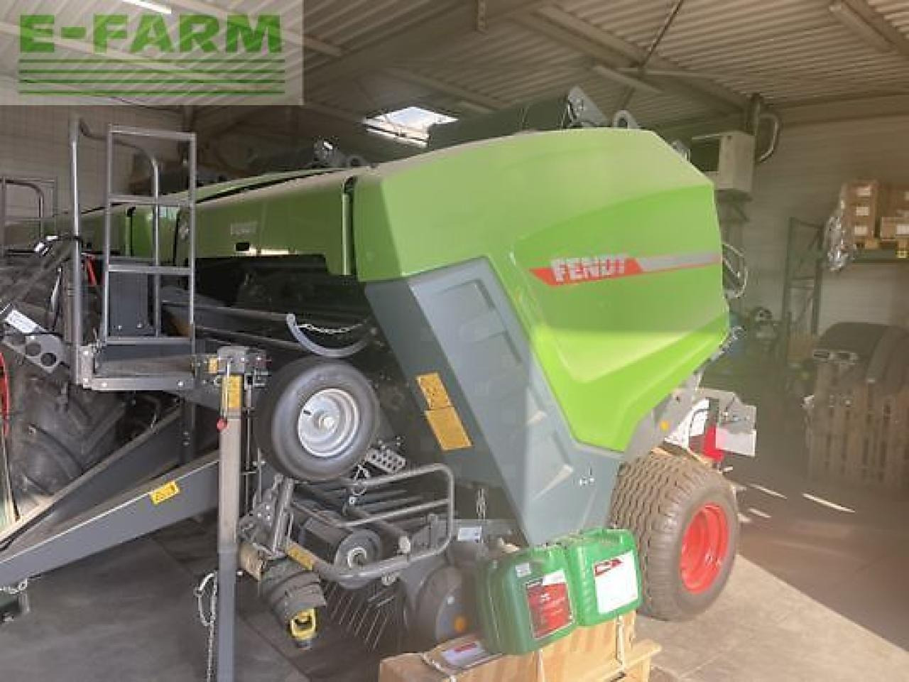 Fendt rotana 160 v - Kīpu prese: foto 1 Fendt rotana 160 v - Kīpu prese: foto 1