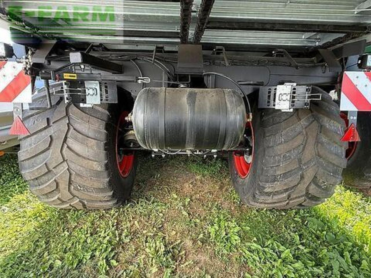 Fendt tigo 75 xr neu und unbenutzt - mit guter ausstat - Lauksaimniecības piekabe-pašizgāzējs: foto 5 Fendt tigo 75 xr neu und unbenutzt - mit guter ausstat - Lauksaimniecības piekabe-pašizgāzējs: foto 5