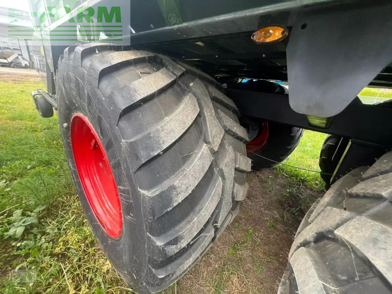Fendt tigo 75 xr neu und unbenutzt - mit guter ausstattung und 3 dosierwalzen - Savācējpiekabe: foto 4 Fendt tigo 75 xr neu und unbenutzt - mit guter ausstattung und 3 dosierwalzen - Savācējpiekabe: foto 4
