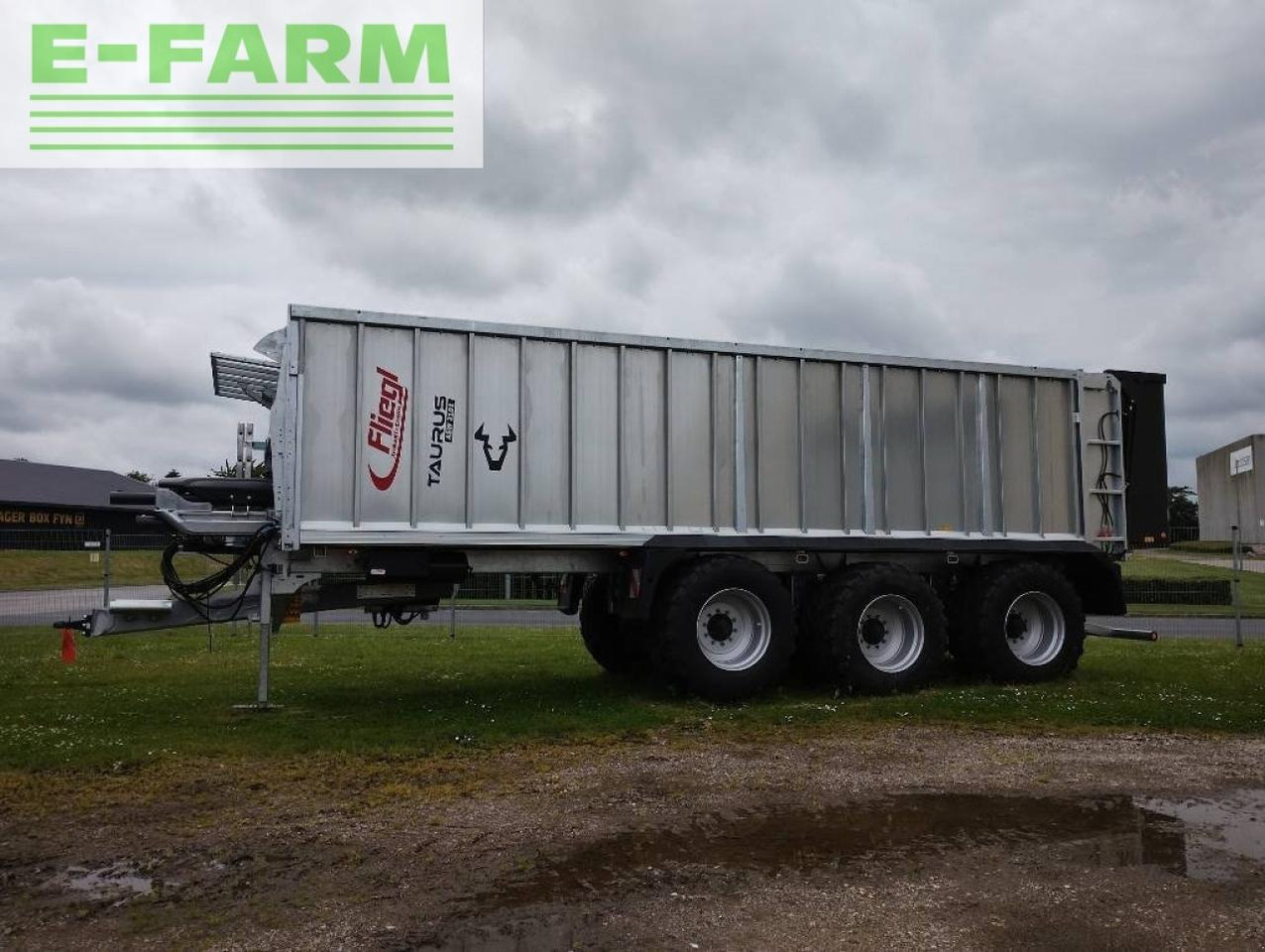 Fliegl asw 3101 - Lauksaimniecības piekabe: foto 3 Fliegl asw 3101 - Lauksaimniecības piekabe: foto 3