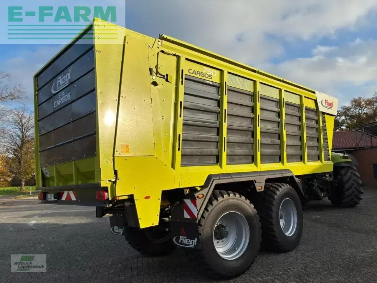 Lauksaimniecības piekabe-pašizgāzējs Fliegl cargos 750 trend: foto 7