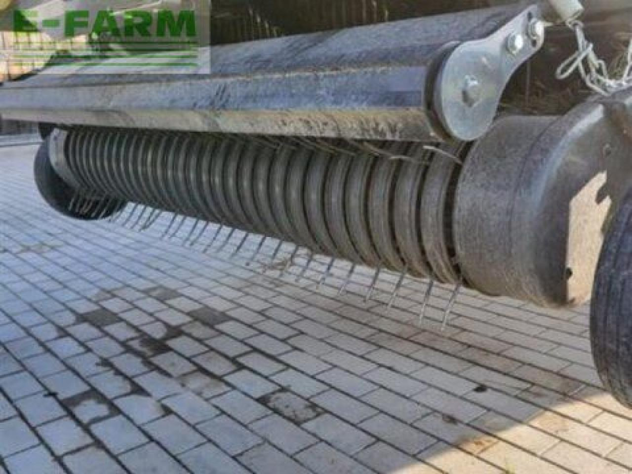 Fliegl cargos 8500 - Lauksaimniecības piekabe-pašizgāzējs: foto 4 Fliegl cargos 8500 - Lauksaimniecības piekabe-pašizgāzējs: foto 4